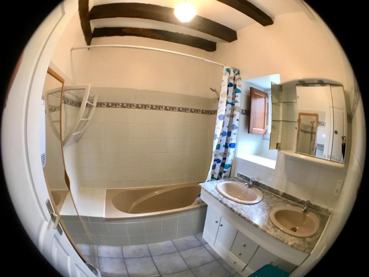 Gîte du boulanger au pays de padirac piscine couverte chauffée Mayrinhac-Lentour Extérieur photo